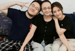 八卦娱乐吃瓜直播间,揭秘娱乐圈幕后故事，带你领略明星真实生活